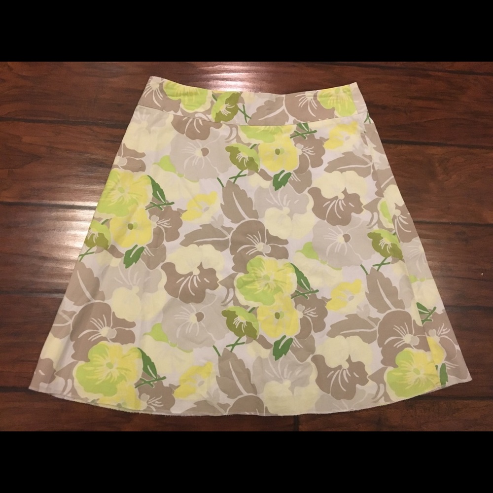 Express floral skirt size 8